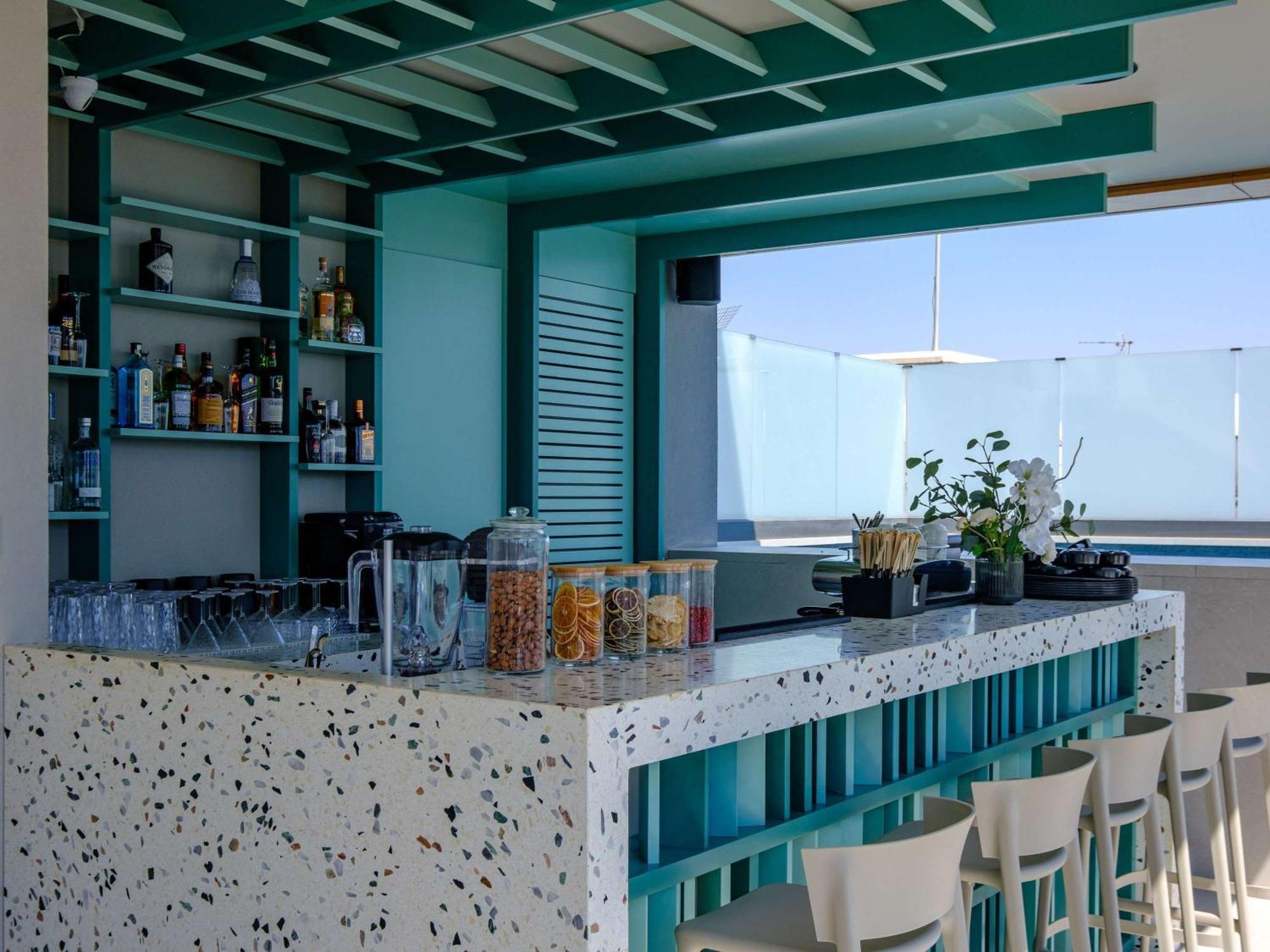 Mercure Larnaca City Exterior photo