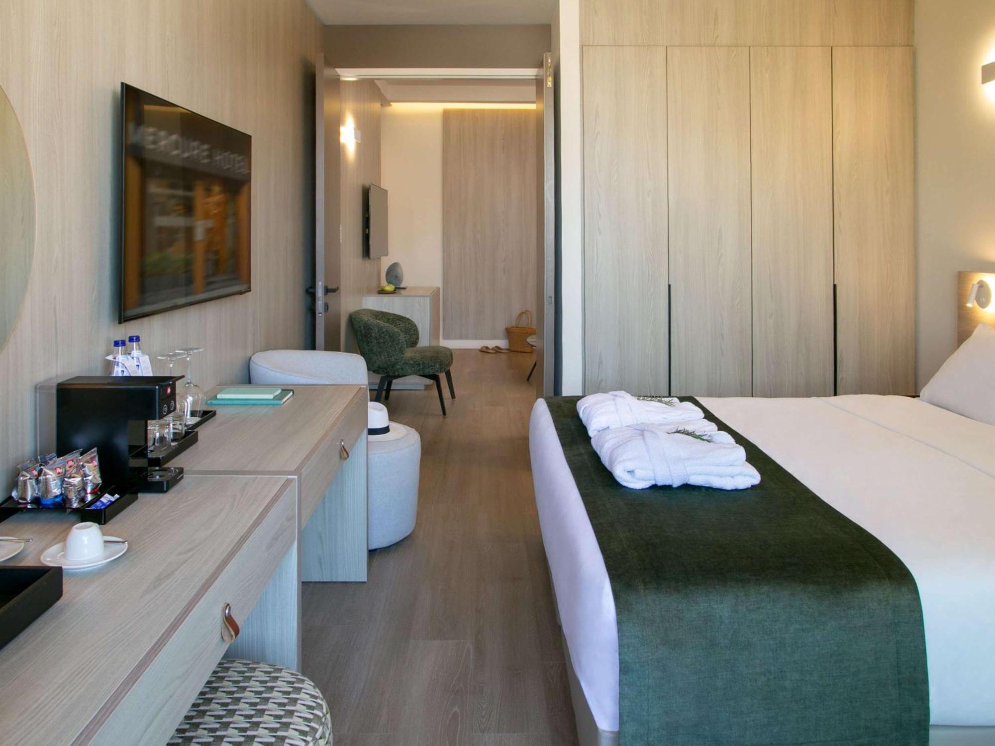 Mercure Larnaca City Exterior photo