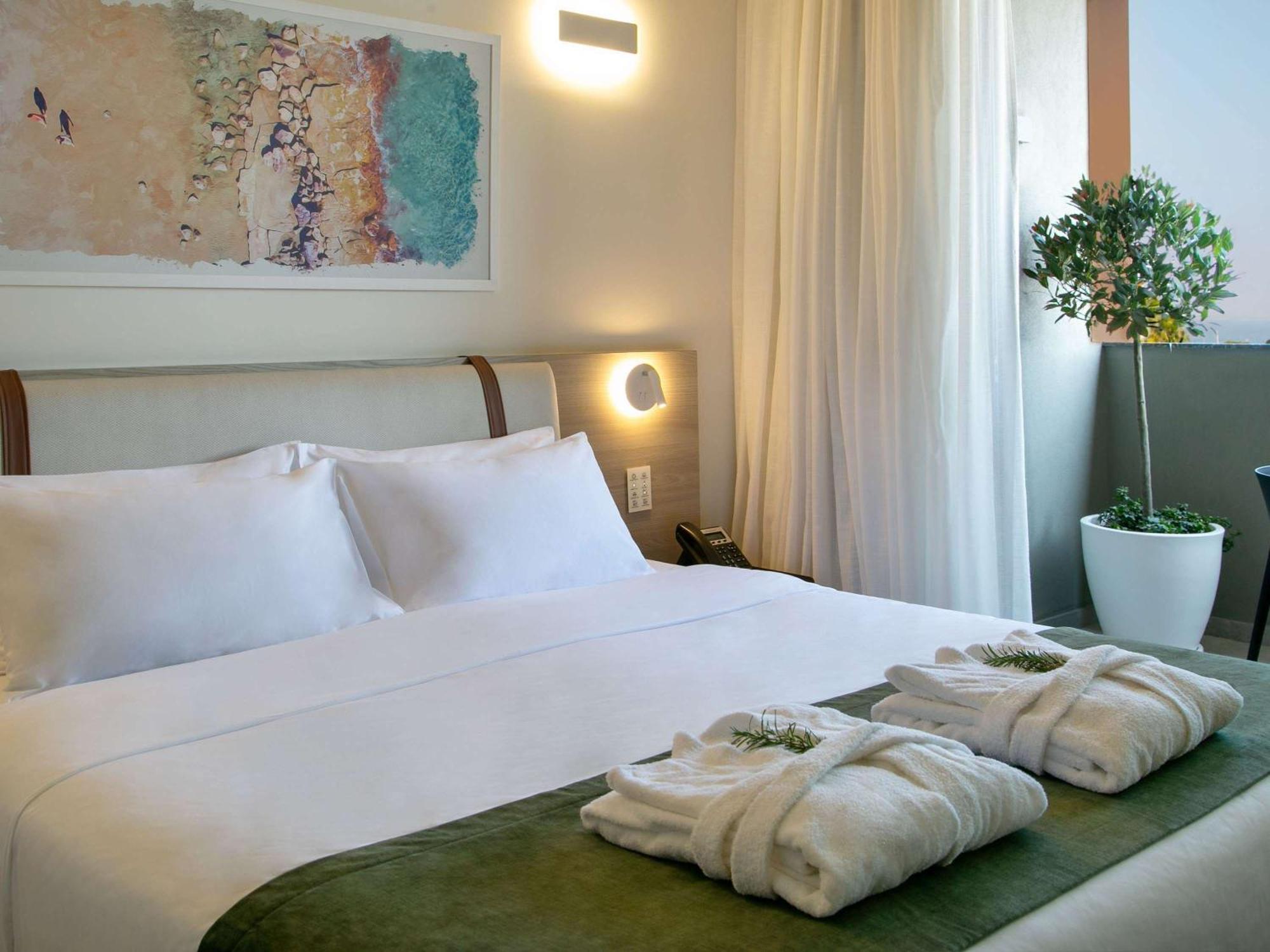 Mercure Larnaca City Exterior photo